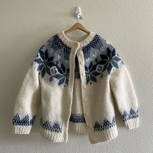 Icelandic Wool Sweater - handmade from Iceland! Stunning winter sweater